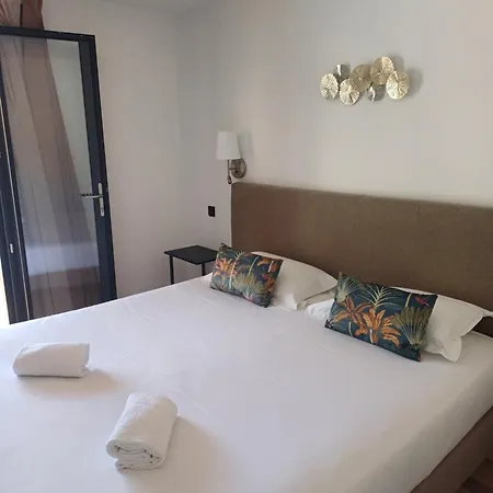 Ξενοδοχείο Casa Mea 3*