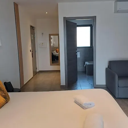 Hotel Casa Mea Santa-Maria-di-Lota